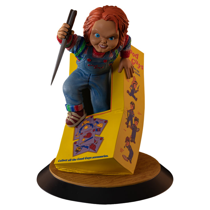 Child’s Play (1988) Chucky Breakout 9” PVC Diorama Statue