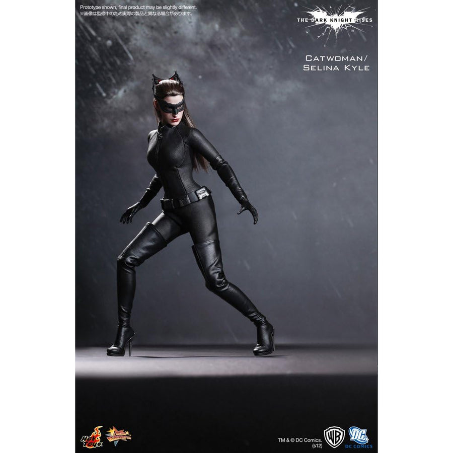 Hot Toys Batman The Dark Knight Rises 1/6 Catwoman Selina Kyle 901933 Movie Masterpiece Ex-Display